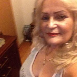 Meet your Posher, Carmen